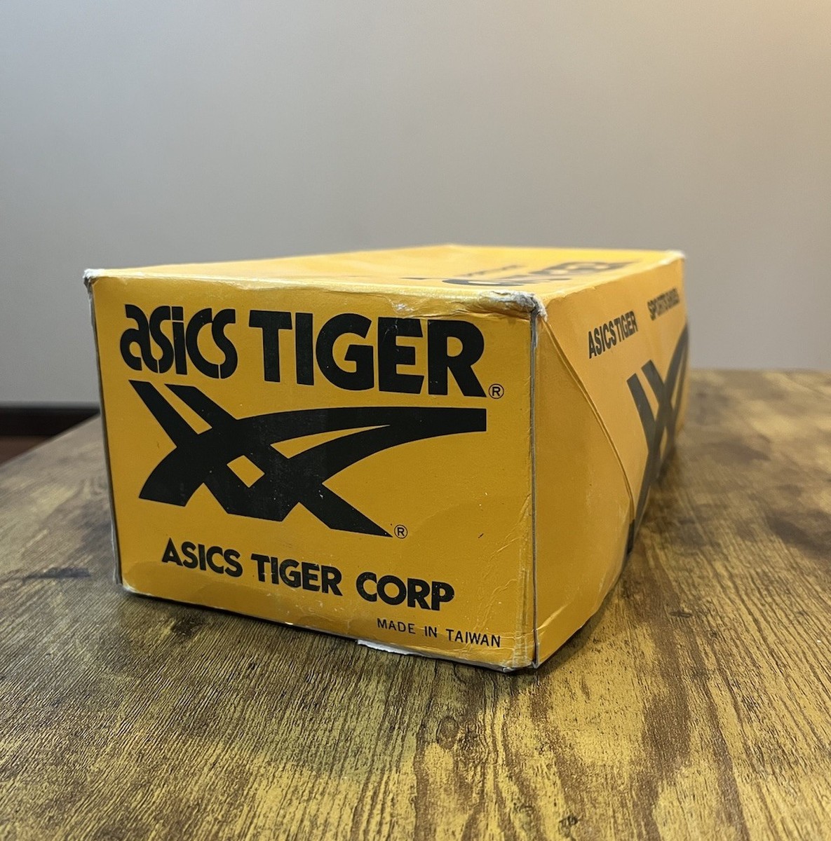 1988 ASICS Tiger Original Split Second Black/Natural Wrestling