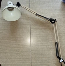 Vintage Grandrich TAN Swing Arm Adjustable Arch Drafting Desk Lamp G-2512