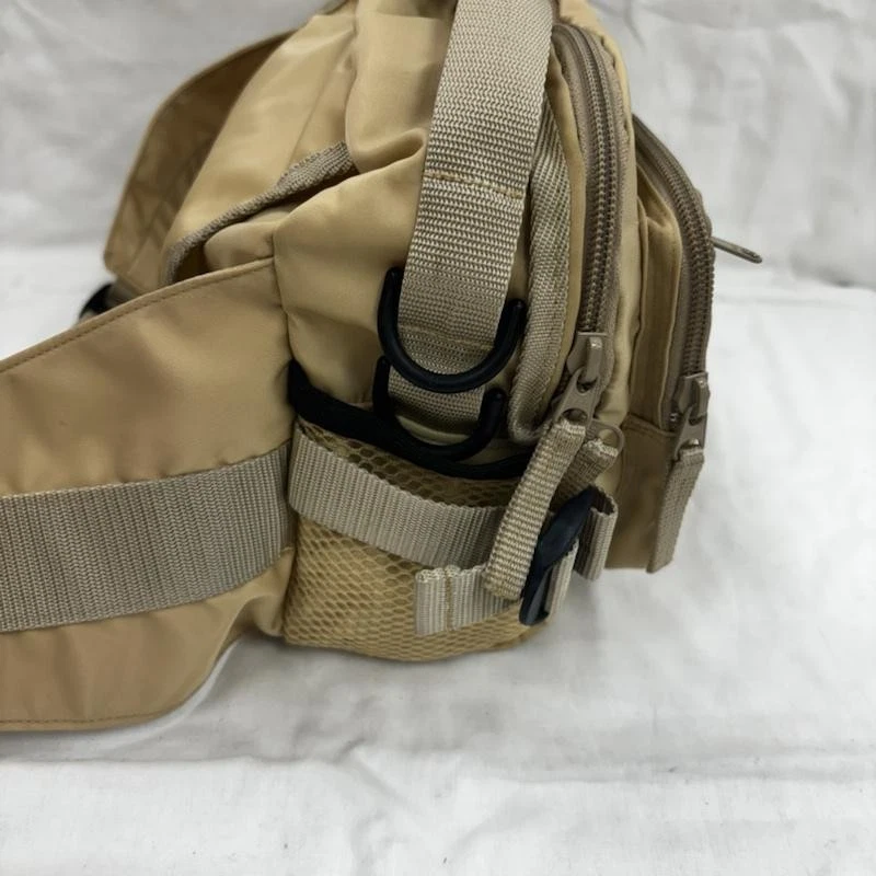 Bolso pequeño con parche con logotipo de bolsa de nailon rosa HouPO Foto 3 de 4