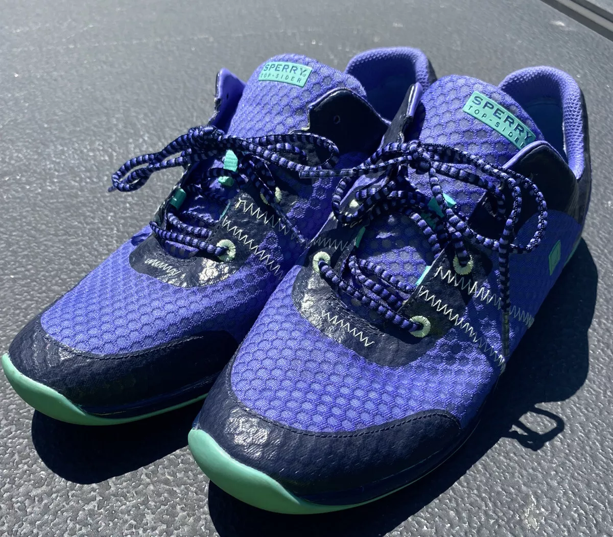 Dock sneakers hotsell