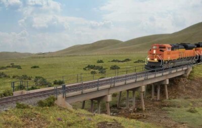 Cornerstone 4591 Bausatz ''Modern Short Span Concrete Railroad Bridge''