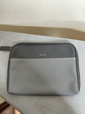 Tumi Gray Zip Close Makeup Toiletry Pouch Delta Collab 9 x7  PVC No Delta Brand