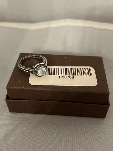 Silpada R2076 Perfect Bliss .925 Sterling Silver CZ Hammered Ring Size 6 NEW - Picture 2 of 7