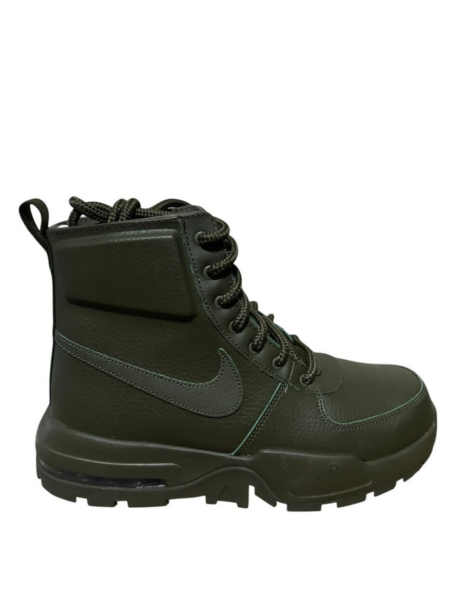 Men’s size 8 Nike boots Men main image 4