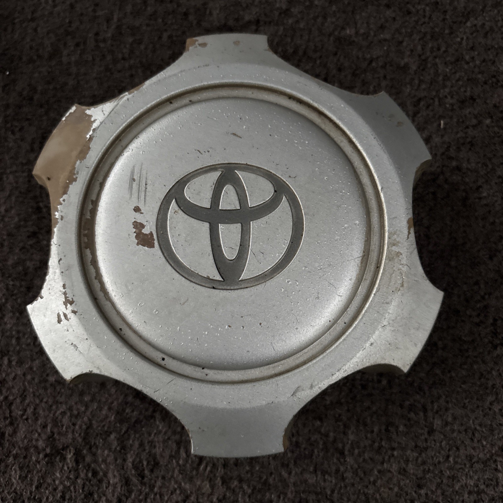 96 97 98 99 00 01 02 Toyota 4Runner T100 Alloy Wheel Center Cap