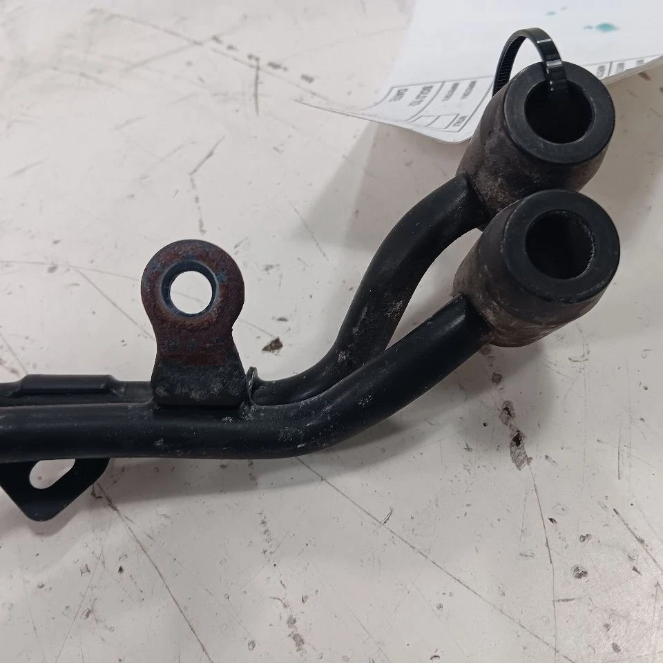 Tubo crossover Kia Optima Coolant Line 2020 2019 2018 2017 Foto 3 de 4