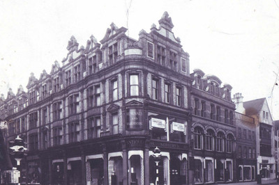 Newbery's furniture shop, Reading, c. 1939 photo 