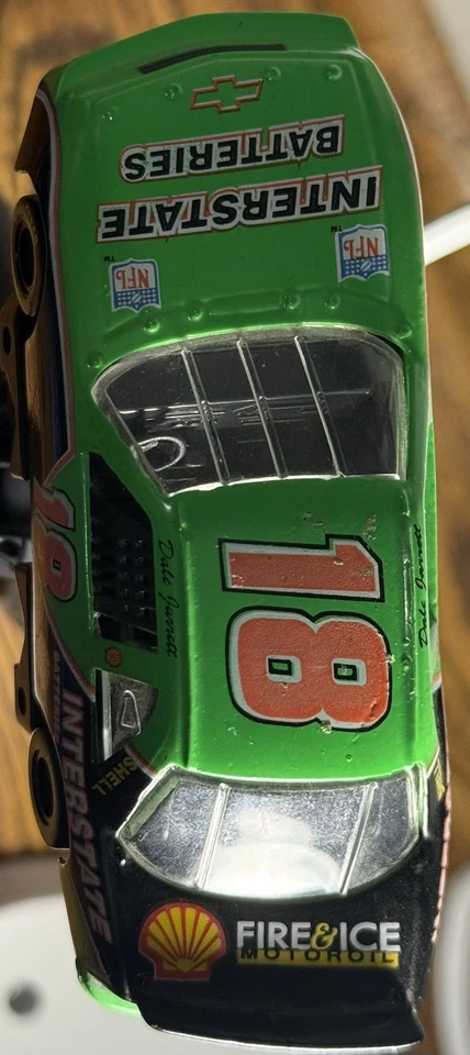 Baterías interestatales Bobby Labonte #18 2005 Monte Carlo Action 1:64 Limited Foto 2 de 4