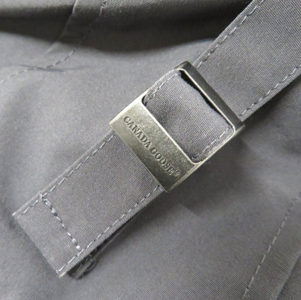 Canada Goose Men's black down jacket thumbnail 16