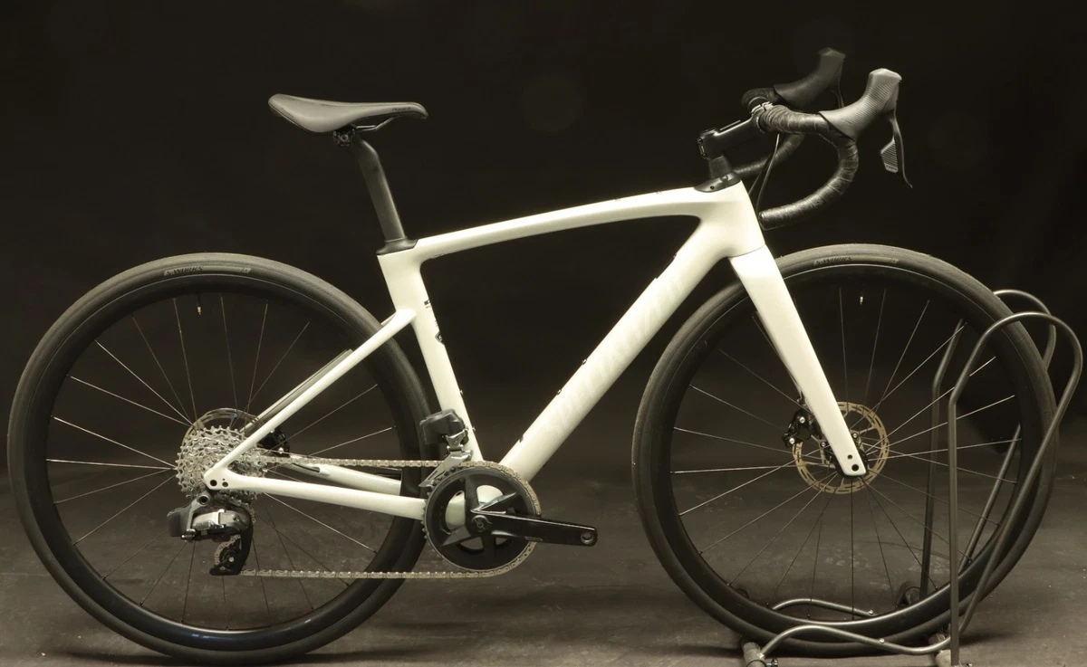 2024 Specialized Roubaix SL8 Expert 52cm Rival eTap AXS 12s Dove