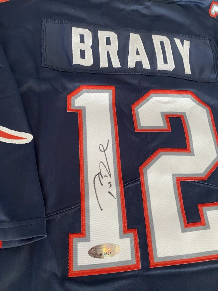 🏈🔥 Tom Brady hand signed New England Patriots Jersey, Nike on Field, COA 🔥🏈 - Bild 2 von 4