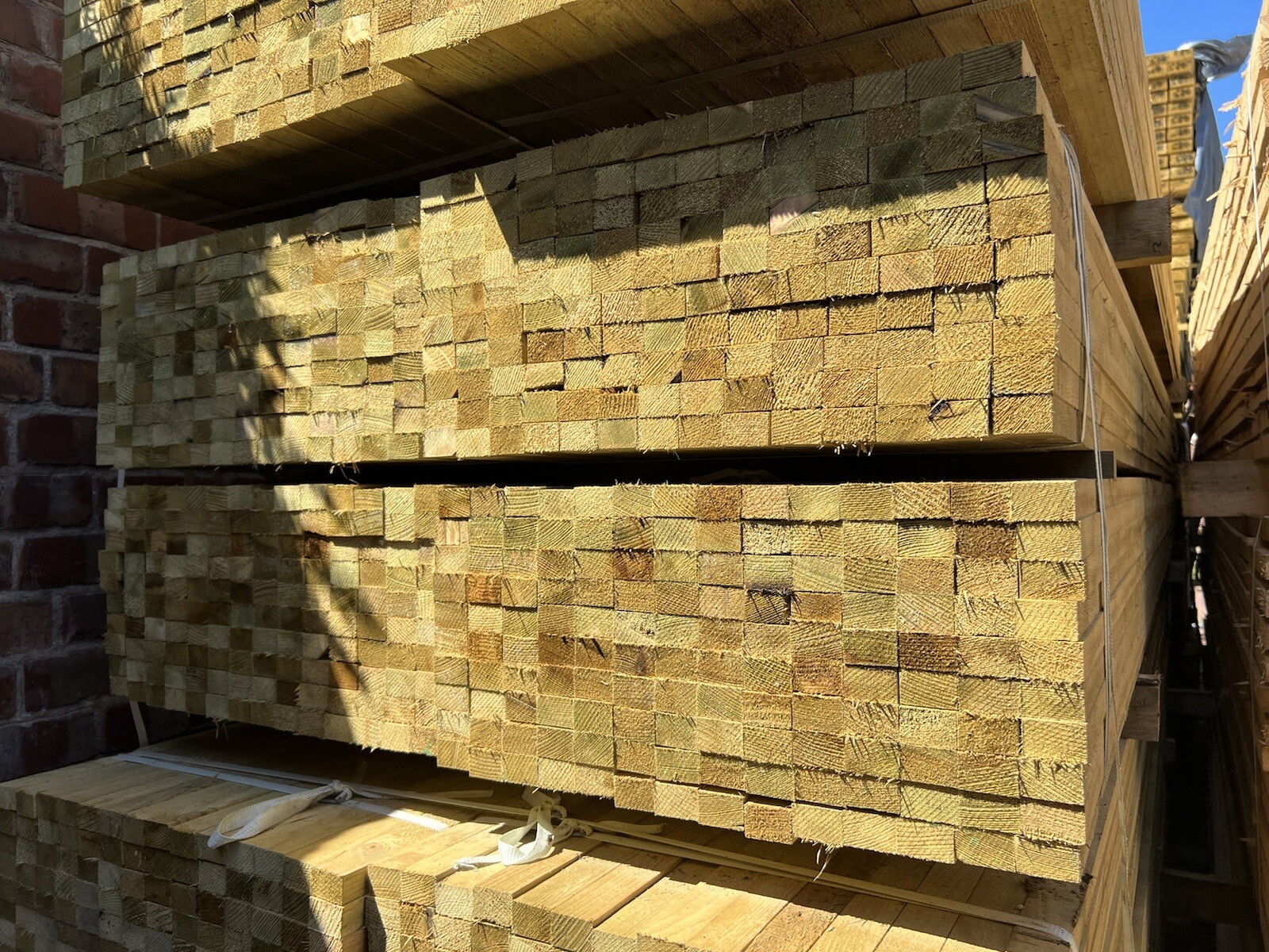 25MM X 38MM X 3.6M TREATED TIMBER ROOFING BATTENS NEW eBay