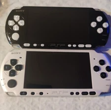 Sony PSP 3000 Console System Black/White w White/Black Button w Charger import