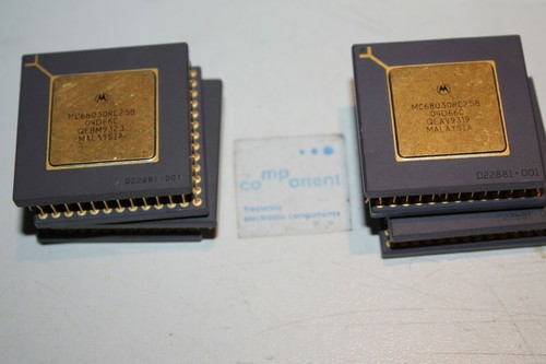 MC68030RC25B MOTOROLA 68030 Multiprotocol Processor CPU EC000 Micro-1Pcs(SC-15) - Bild 1 von 10