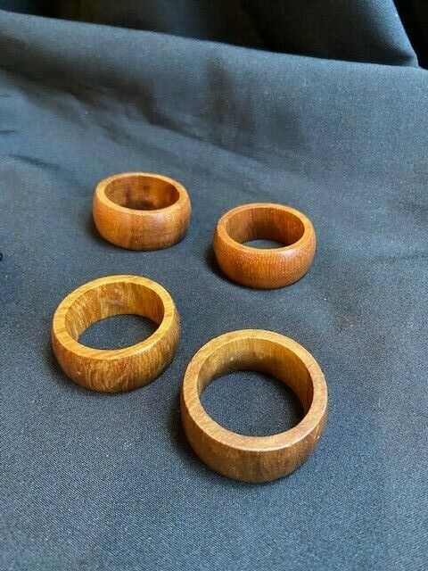 HAND MADE WOODEN NAPKIN RINGS SET OF 4