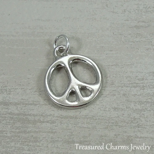 Berloque símbolo sinal de paz pequeno prata - Pingente hippie anos 60 anos 70 paz mundial NOVO - Imagem 2 de 2