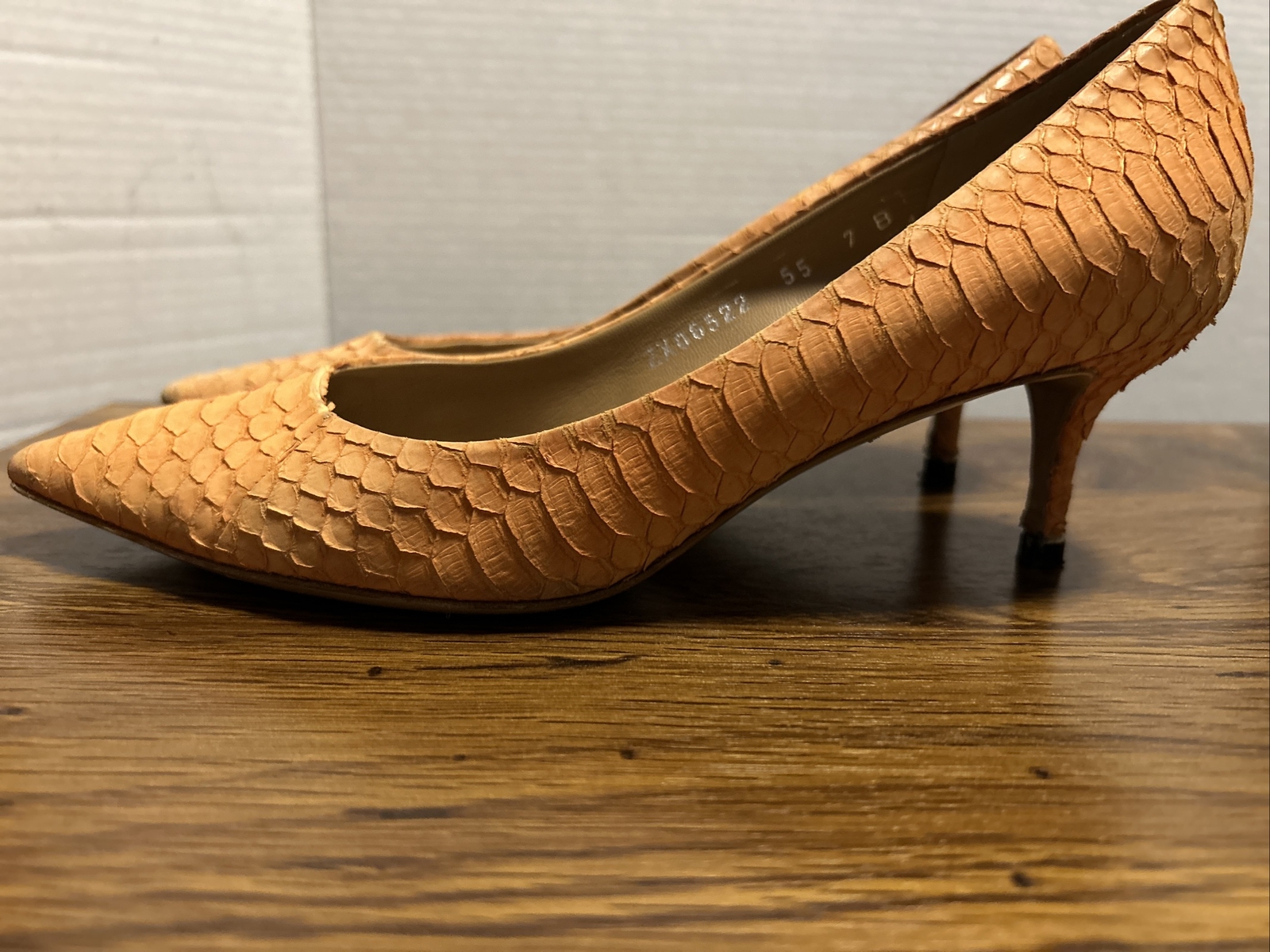 VTG Salvatore Ferragamo Susi Python Pattern Orang… - image 6