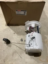 New OEM Ford Taurus 3.5L V6 Fuel Pump And Sender Assembly Motorcraft PFS1032