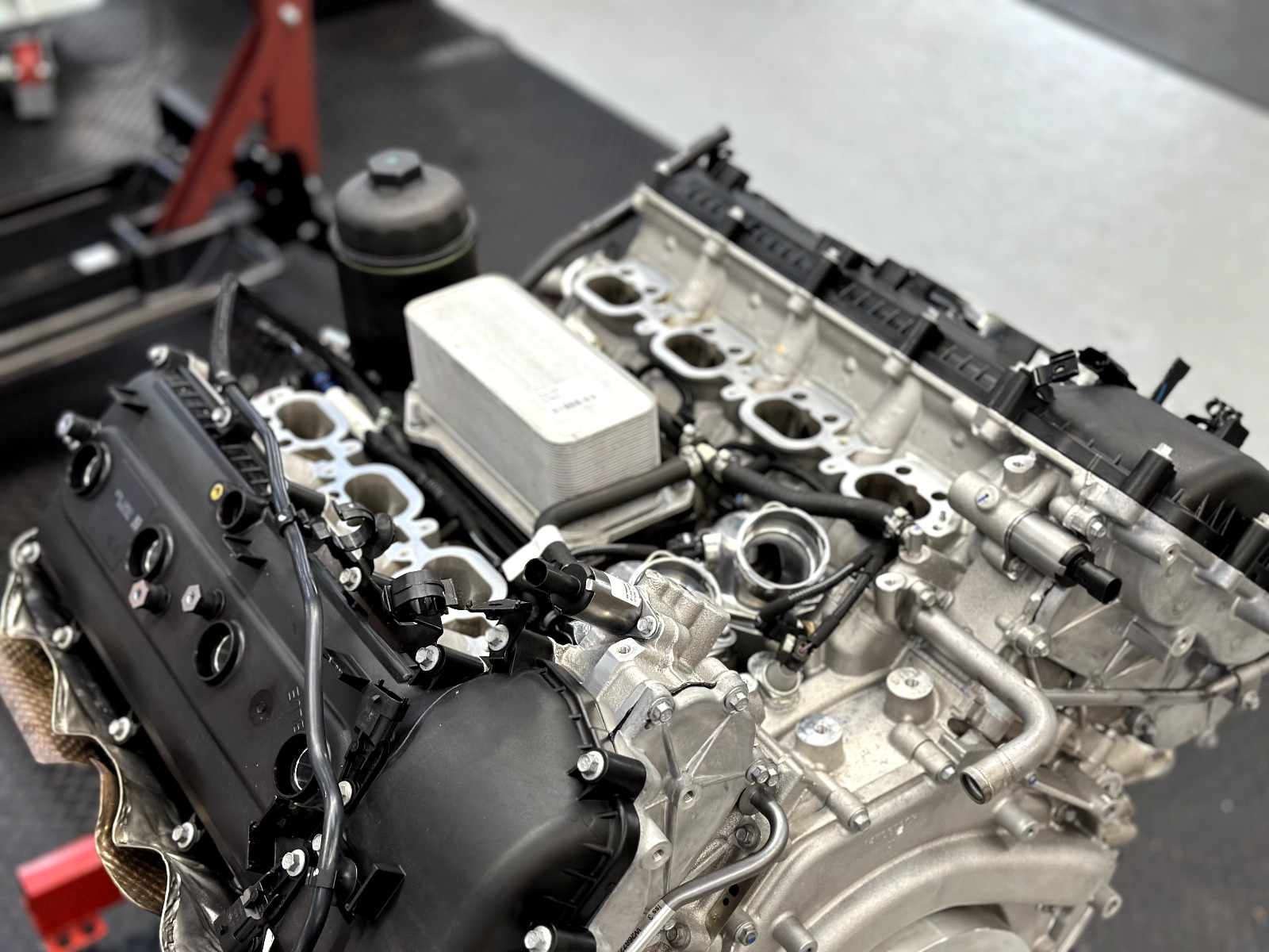 McLaren 720S   P14  M840T  Engine OEM Remanufactured