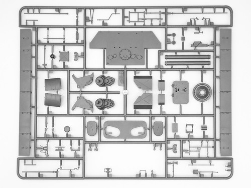 ICM 35361 Plastic model kit Tank Scale 1:35 Pz.Kpfw V Panther Ausf.D kit models - Picture 12 of 24