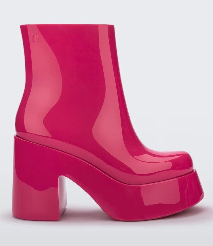 Hot pink 2025 platform boots