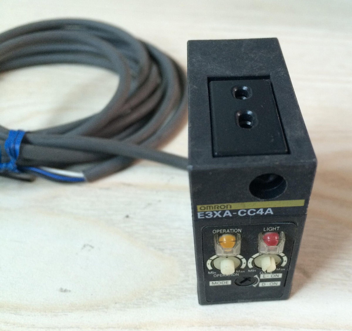 1PC USED Omron E3XA-CC4A Sensor In Good Condition | eBay