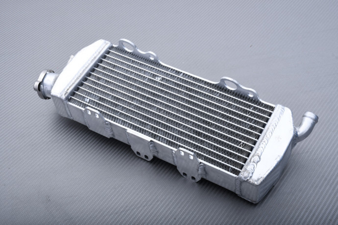 Radiateur eau droit KTM 620 LC4 Competition évite la surchauffe moteur en usage intensif 1999 - 3