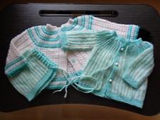 Selbstgestrickte Babyjacken Mütze Handarbeit...