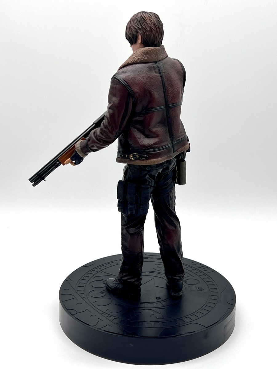Game Resident Evil 4 Leon Scott Kennedy 1/6 12'' PVC Action Figure