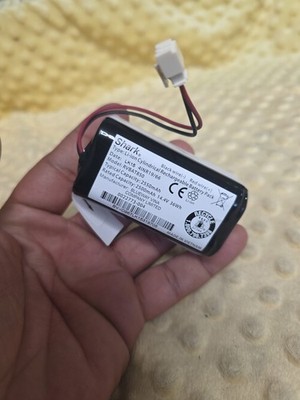 GENUINE Shark RVBAT850 Battery 3000mAh RV1001AE UR1005AE RV1101ARUS UR1105ARUS