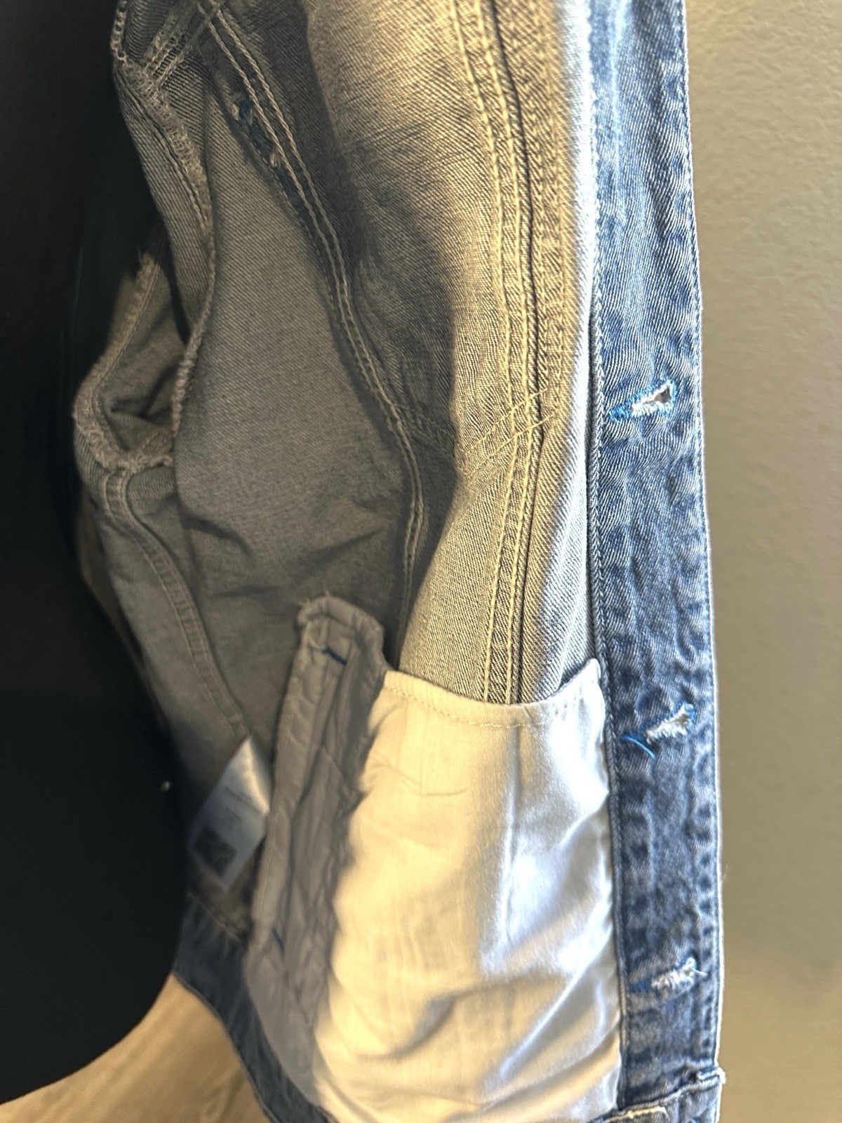 True Religion Light Blue Denim Jacket with Signature Stitching and logo Size M image 8
