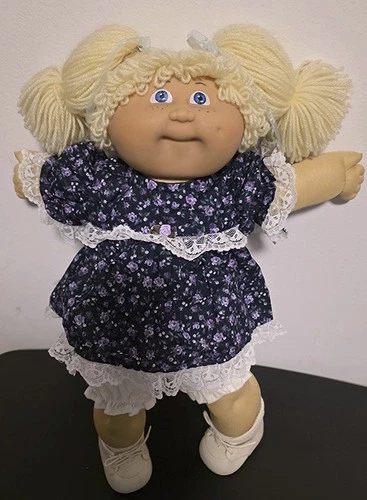 Cabbage Patch Jesmar Spain Blonde Blue Eyes Freckles