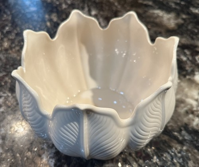 #ad Lenox Palmetto Collection Large Serving Bowl 6” high 8” diameter $29.95