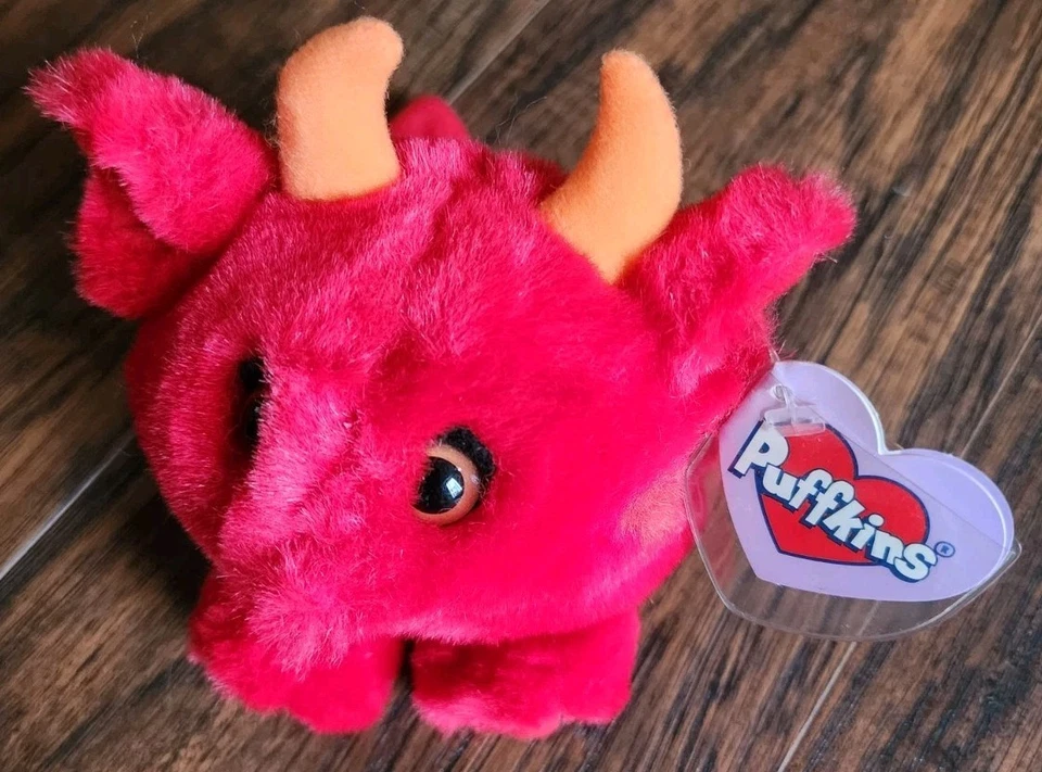 PUFFKINS by Swibco, Limited Edition, "RED" Devil Vintage 1997 Plush Toy - Image 2 of 4