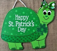 HAPPY ST. PATRICK'S DAY TURTLE Sign IRISH Art Door Hanger Plaque Wreath Deco