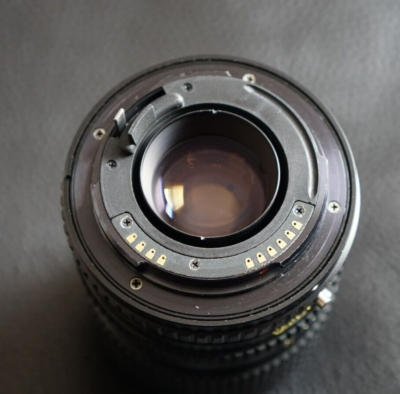 Objectif Zoom OSAWA MARK II 35-70mm MACRO F/3.5-4.5 - Monture Mamiya ZE - Occasion