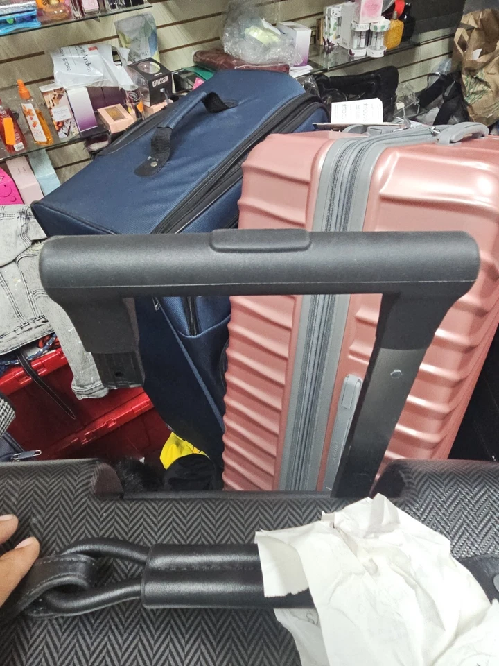 Hartmann Century Deluxe Hardside Spinner Suitcase - Silver Damaged New Reg 350 - Image 4 of 4