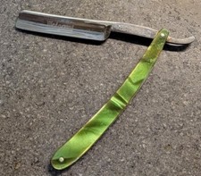 VTG.  ANTIQUE  MORLEY BROTHERS CELLULOID WEDGEWAY #70 STRAIGHT RAZOR SAGINAW MI.