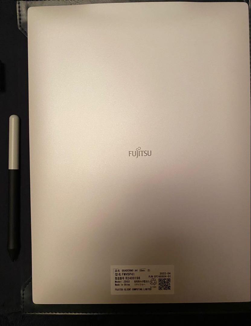 Fujitsu QUADERNO FMVDP41 A4 Size 13.3 inch Flexible Electronic