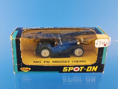 Miniature MG PB Midget 1935 – Spot-On 1/42 – Bleue – Occasion (défaut)