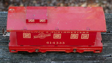 Vtg Metal Train Caboose-Chicago Northwestern 614333-Windup Train