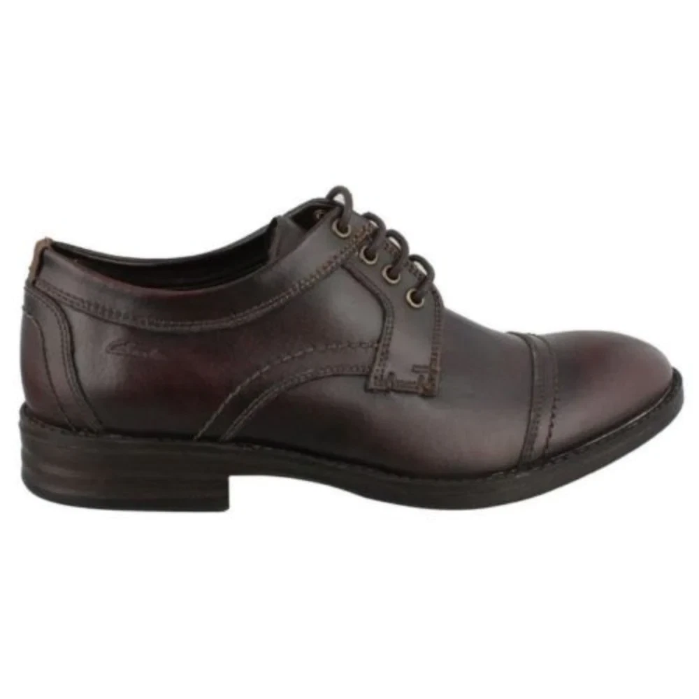 Clarks uomo Delsin View Burgun