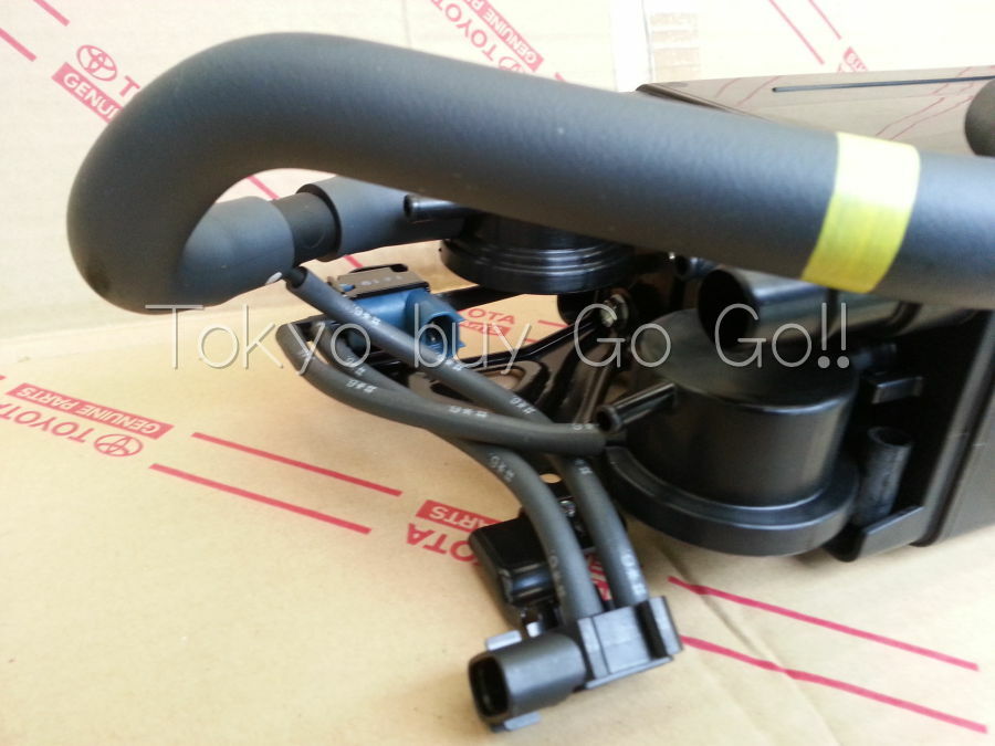 Lexus GS300 GS400 Vapor Charcoal Canister Genuine OEM Parts 7774030311