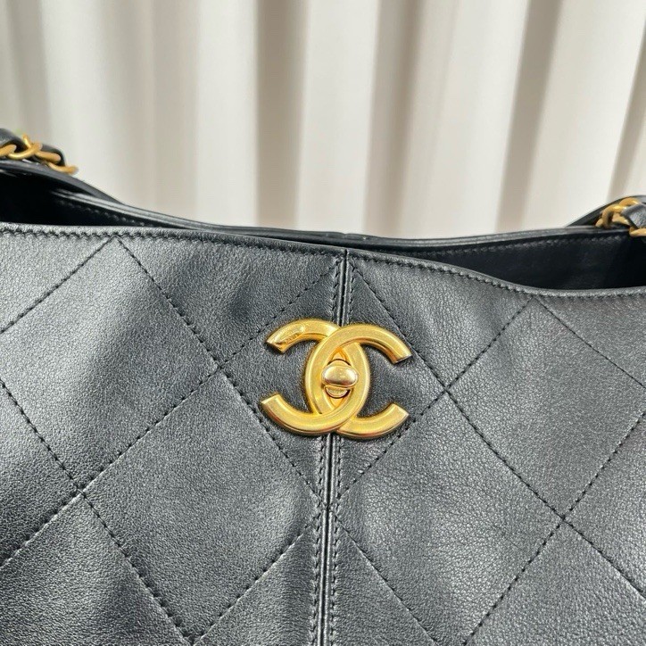 Authentic Pre-owned Chanel Large Black Quilted Tote Bag image 9