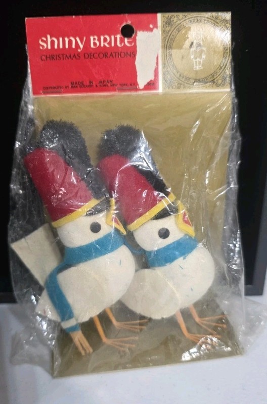 *Christmas In July* SHINY BRITE Bird Set Of 2 New In Original Packaging