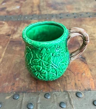 Vintage Haldon Group Green Flower Cabbage Leaves Vines Cup Mugs Embossed 1982