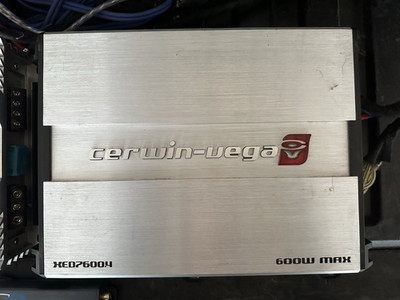 Hifonics ZD-1350.2D 1350 Watt 2-Channel Car Stereo Amplifier Class-D Amp