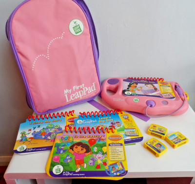 Leap Frog LeapPad Lernsystem pink/lila inkl. 4 Bücher + Patronen & Tasche