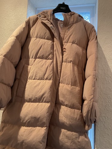 Brand New Luxury Feather Down Padded Hooded Coat Long in Biege Colour Size 20 - Picture 4 of 24