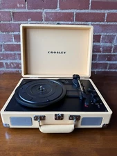 Open Box- Cruiser Plus Portable Turntable with Bluetooth In/Out - Fawn